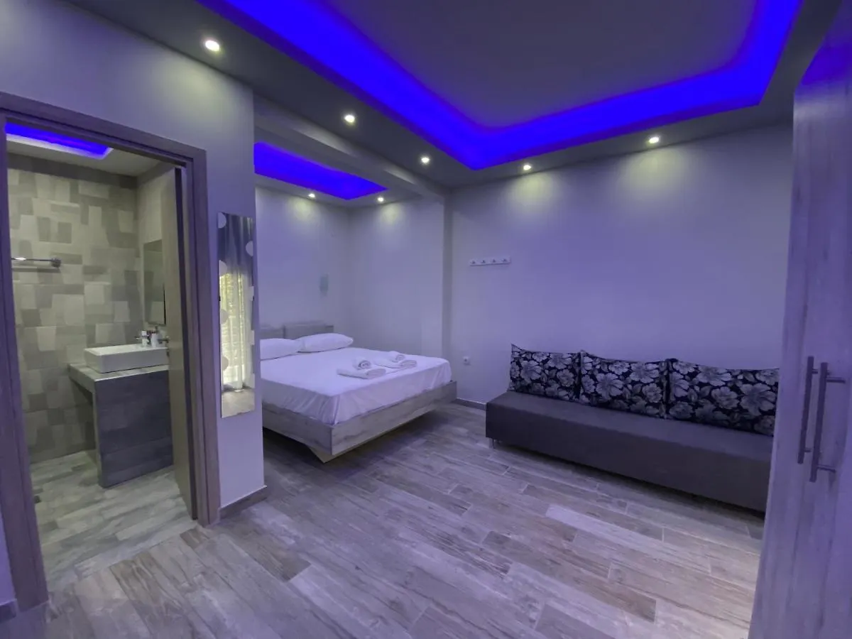 Nikolaidis Apartments Nea Plagia