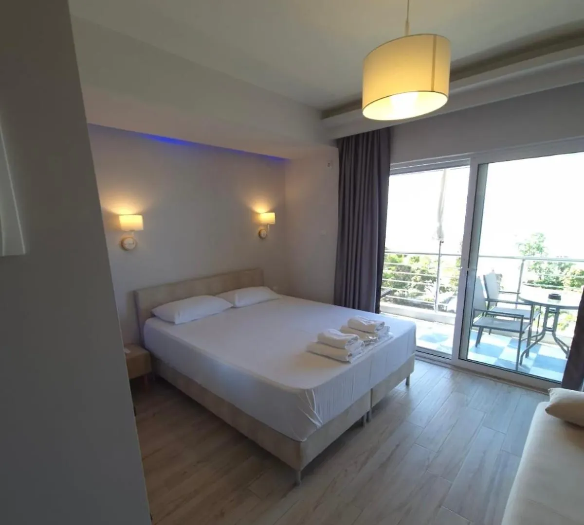 Nikolaidis Apartments Nea Plagia Greece