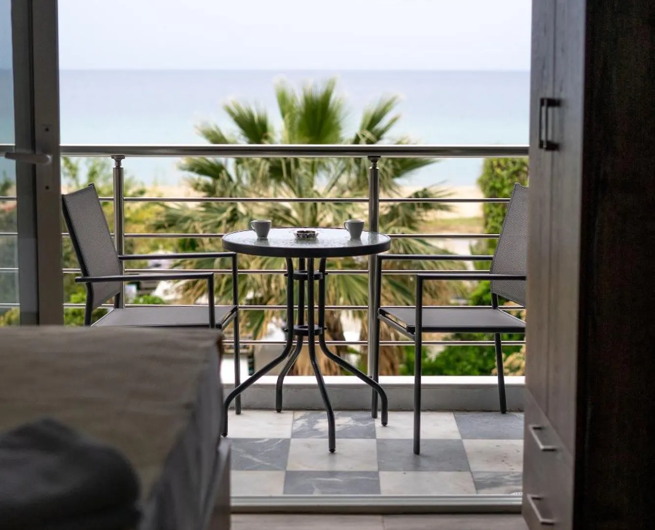 Nikolaidis Apartments Nea Plagia